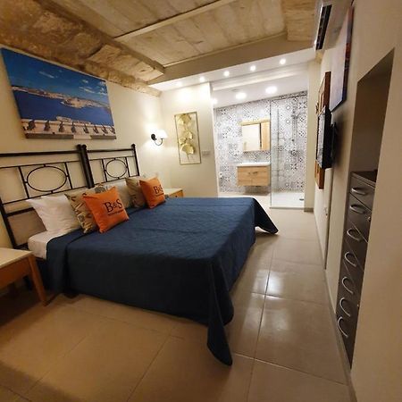 B&S Accommodation Apartment 601 Ghaxaq Luaran gambar